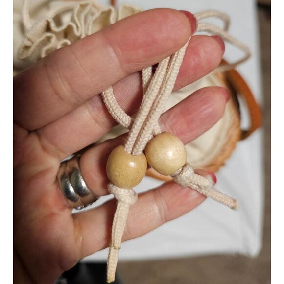 Rattan woven vintage purse. Leather strap. Handmade. Unique. Rare find.‎ Hippie. - Picture 4 of 14